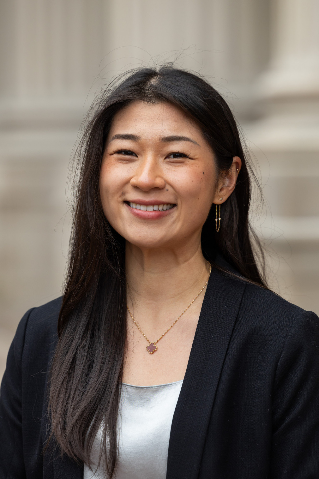 Headshot of Joanna Zhang