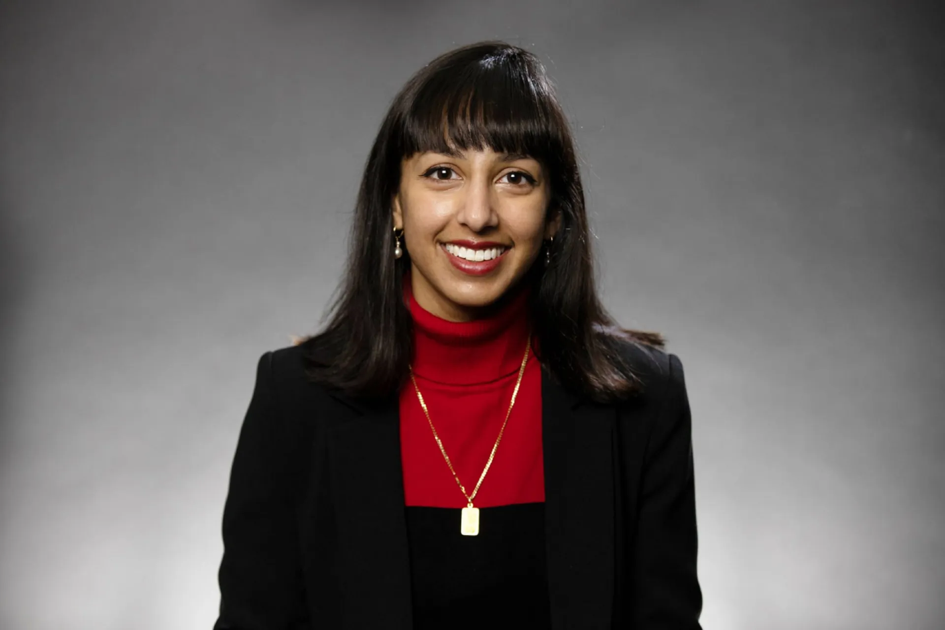 Headshot of Vanessa Braganza 