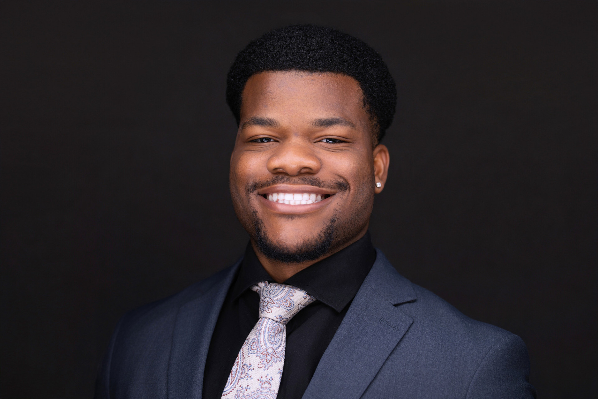 Headshot of Samuel Nechi